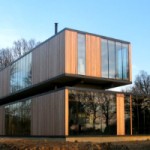 Square-shaped house by Eldridge Smerin