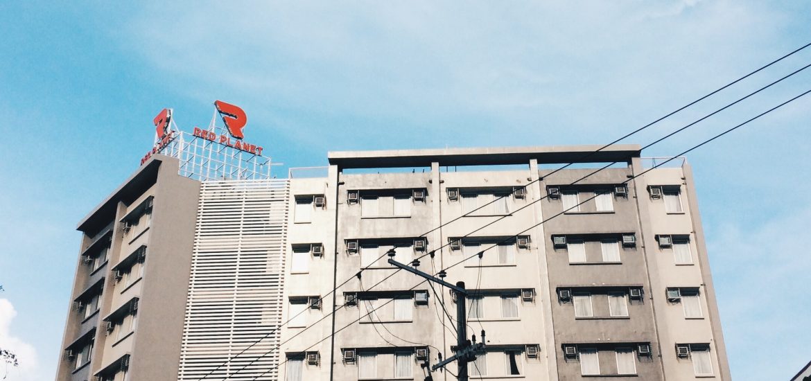 Red Planet Hotel Cebu-Building