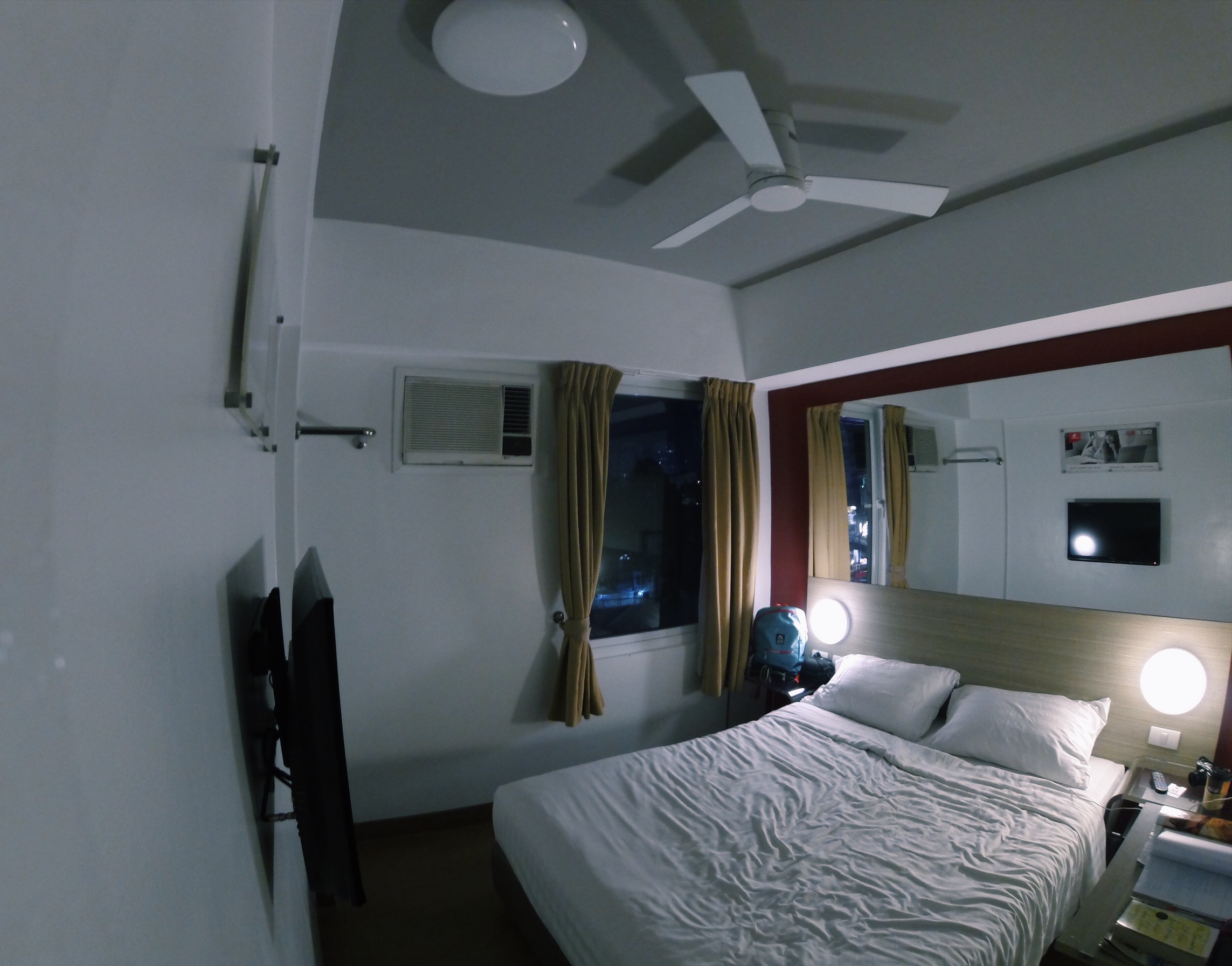 Double Room at Red Planet Hotel Cebu 