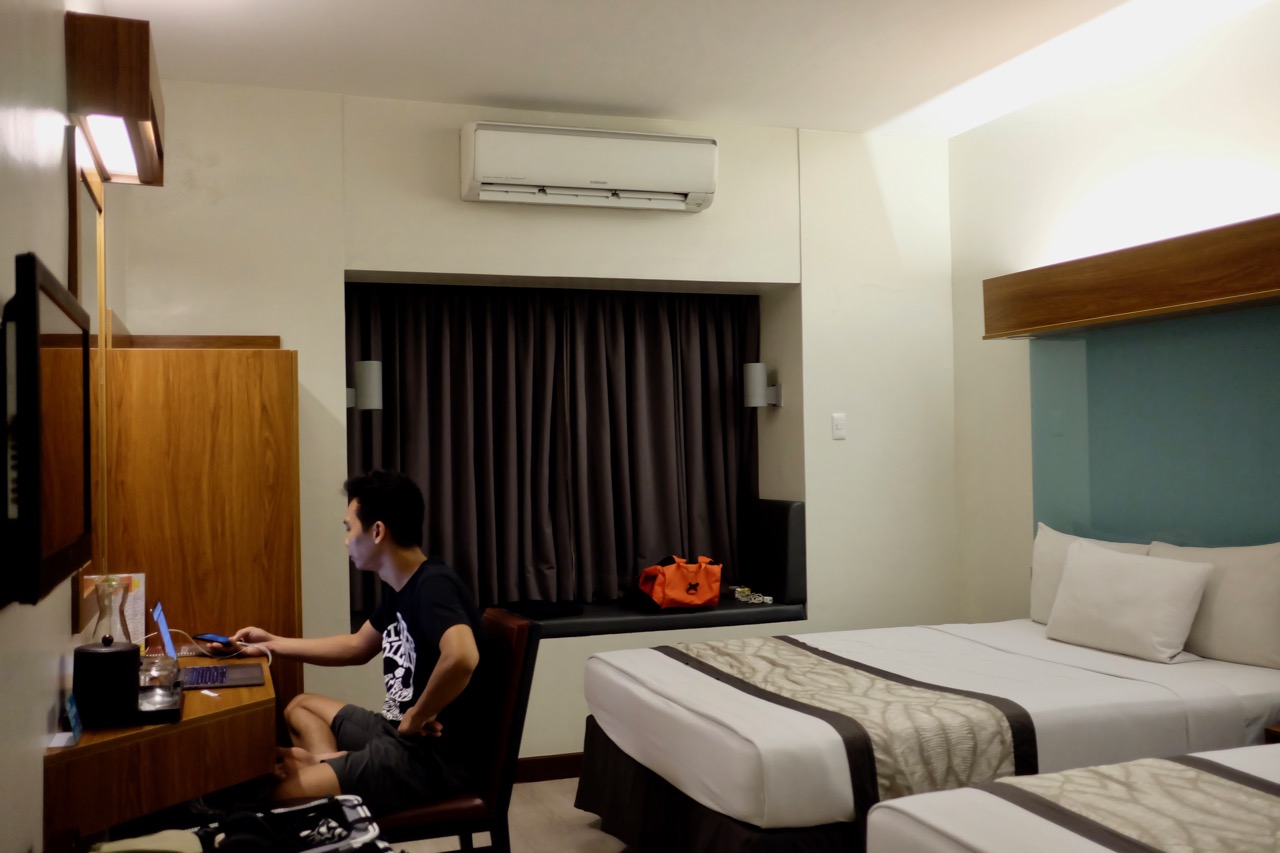 Microtel UP Technohub Review